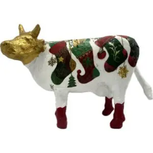 Une Vache décorative avec des bottes de Noël