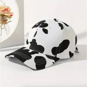 Casquette imprimée vache noir et blanc